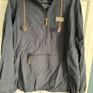 L.L. Bean Misses Windbreaker